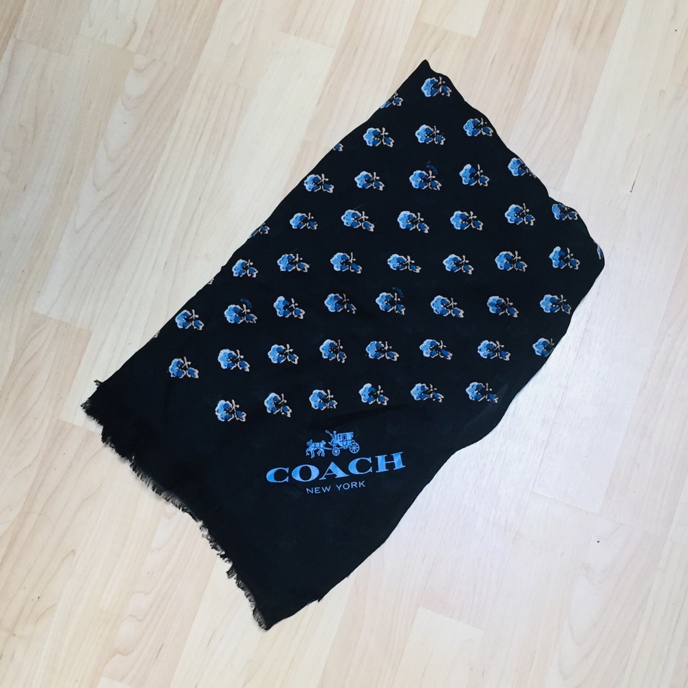 Coach Bramble Rose Shawl Scarf